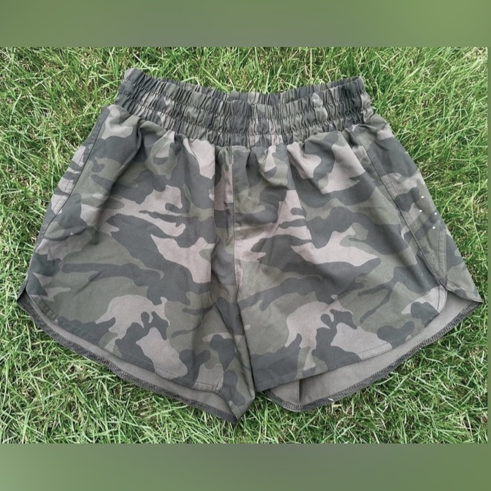 Camouflage Women's Gym Workout/Running Athletic Shorts Size XS/S